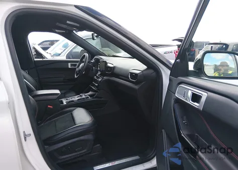 2022 Ford Explorer St-Line from USA, damaged, VIN 1FMSK8KH3NGB25072